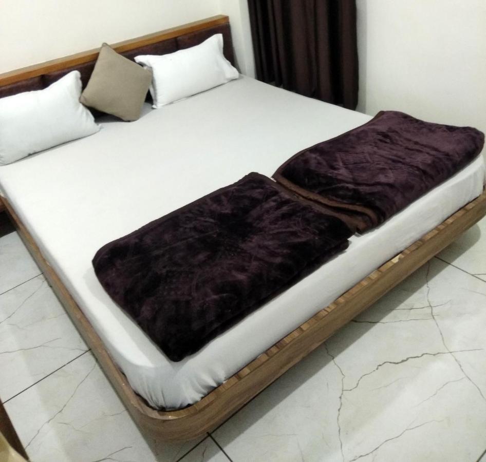 Hotel Milan Ahmedabad Eksteriør bilde