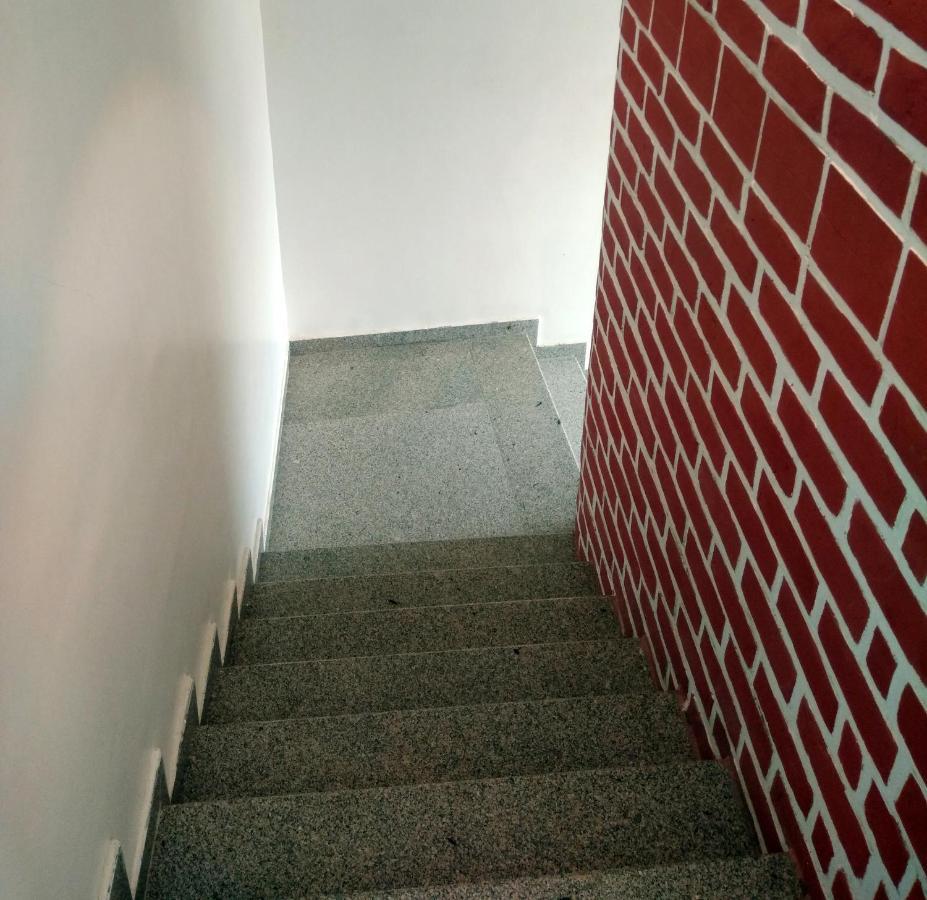 Hotel Milan Ahmedabad Eksteriør bilde